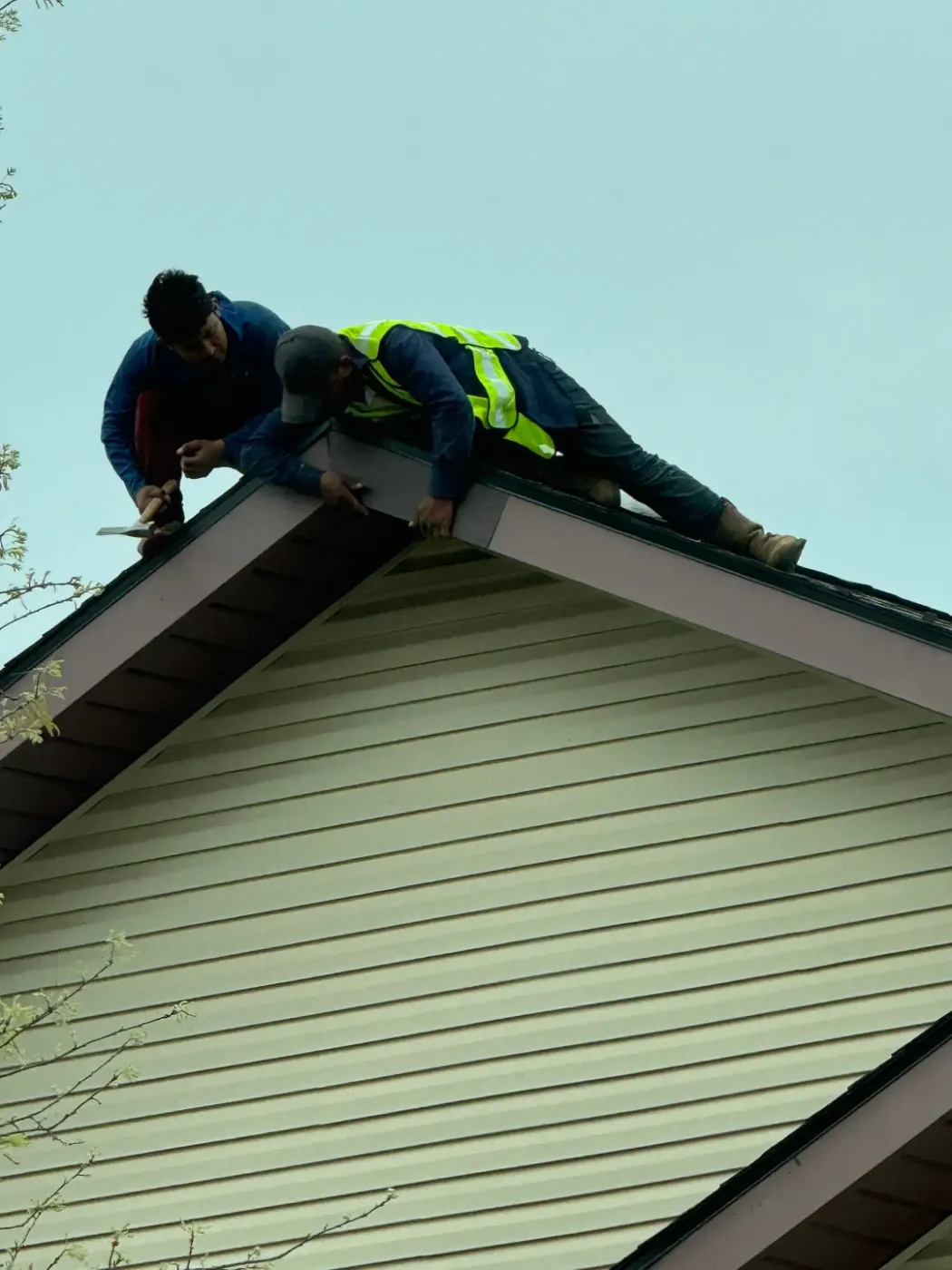 Tarping and dry-in on a Gas City commercial roof